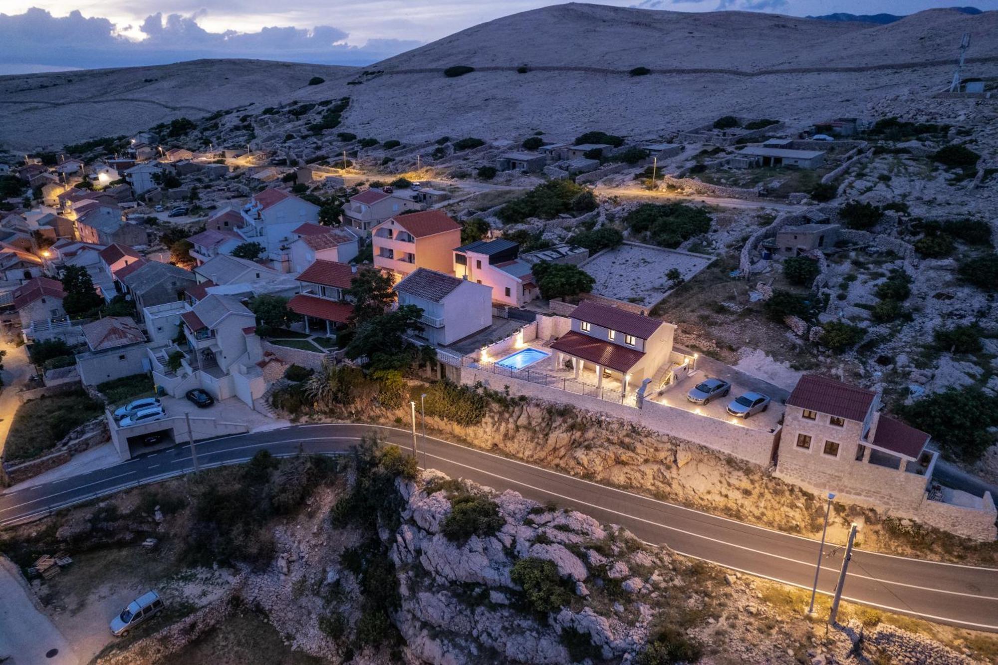 Villa Kamia With Private Heated Pool And Electric Vehicle Adapter Zubovići Exterior foto
