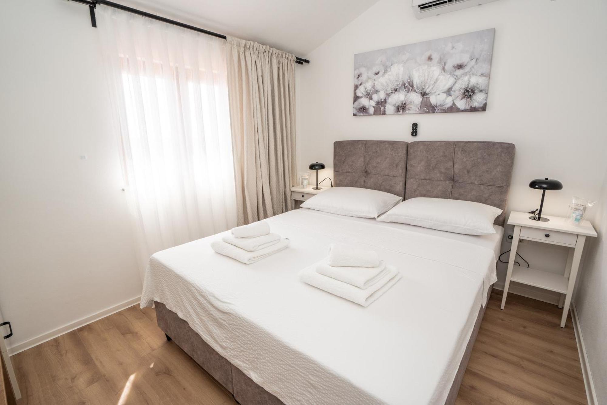Villa Kamia With Private Heated Pool And Electric Vehicle Adapter Zubovići Exterior foto