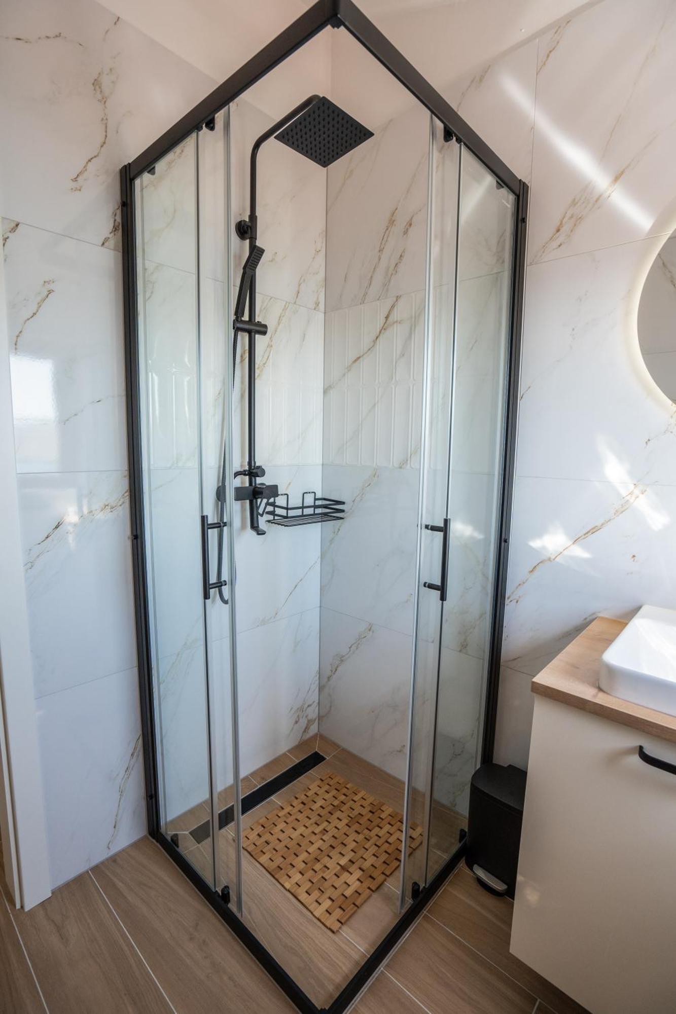 Villa Kamia With Private Heated Pool And Electric Vehicle Adapter Zubovići Exterior foto