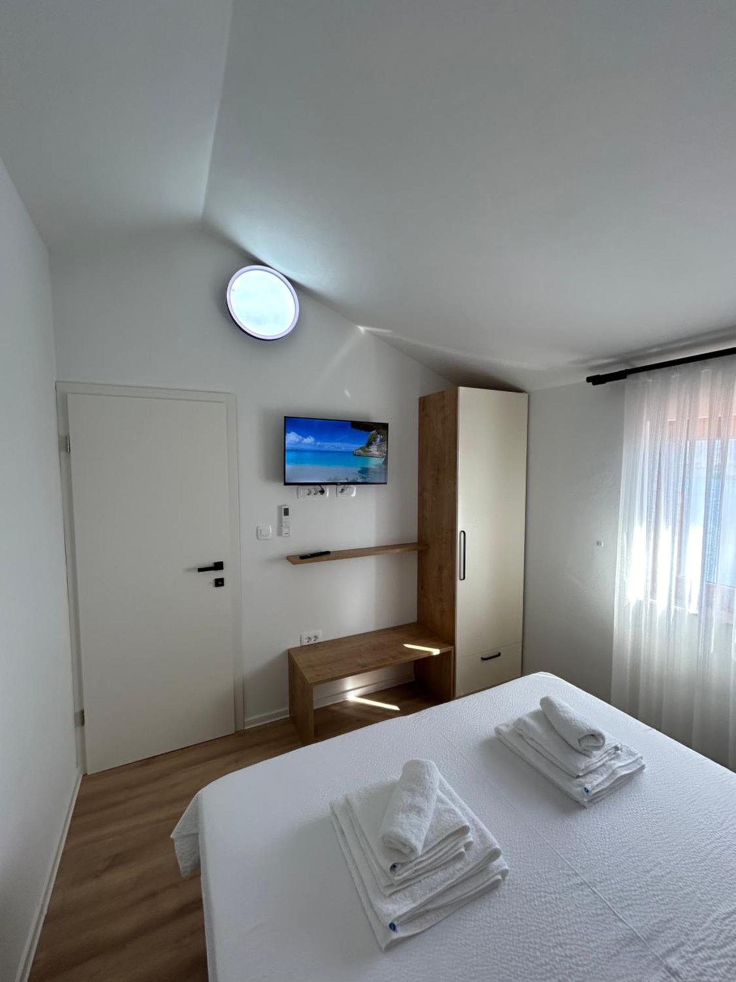 Villa Kamia With Private Heated Pool And Electric Vehicle Adapter Zubovići Exterior foto